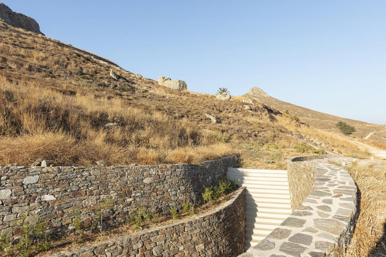 Kir Mimis Awarded Cycladic Villa Sotiras Екстер'єр фото
